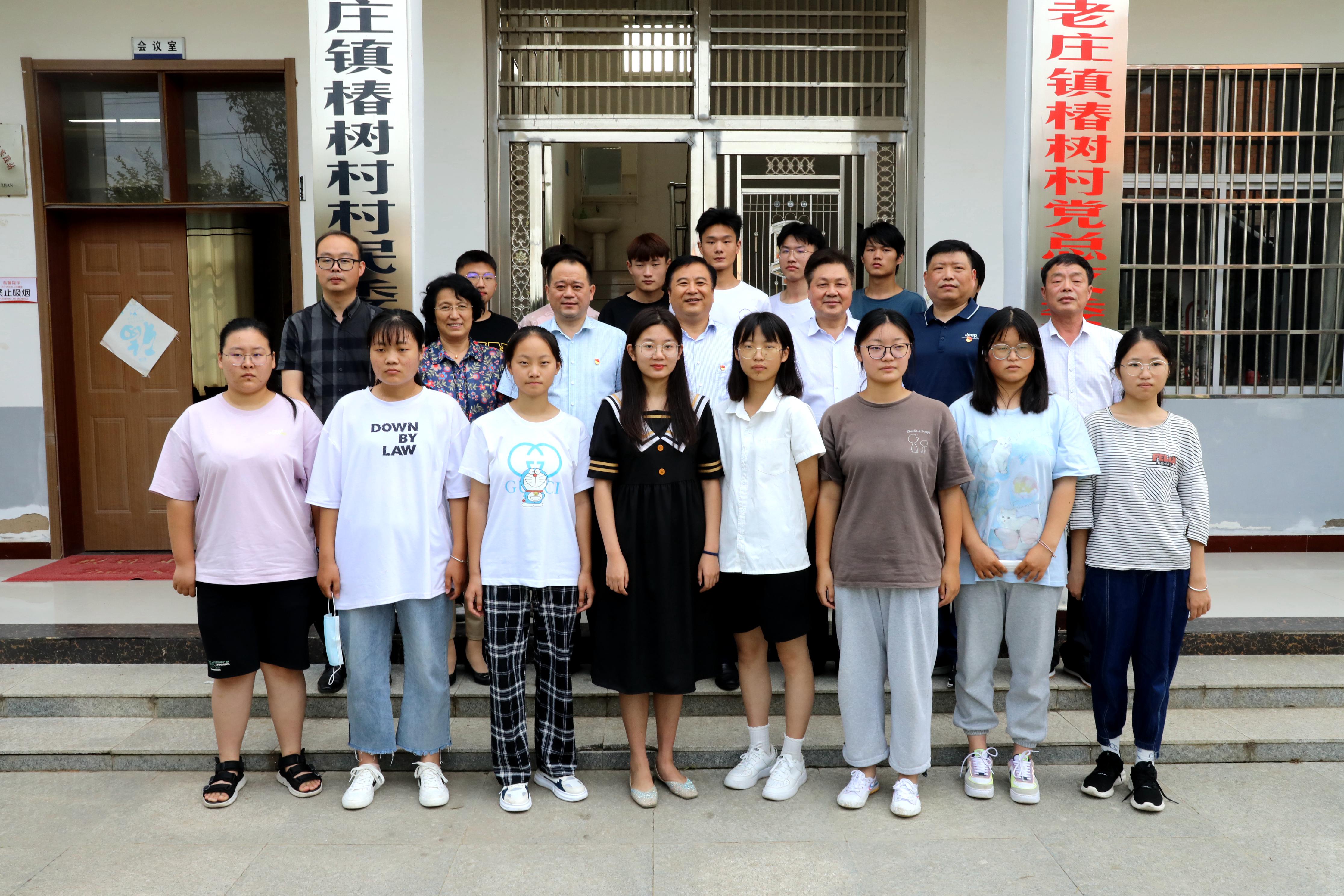 1632300359a455763.jpg 1632300359a455763.jpg