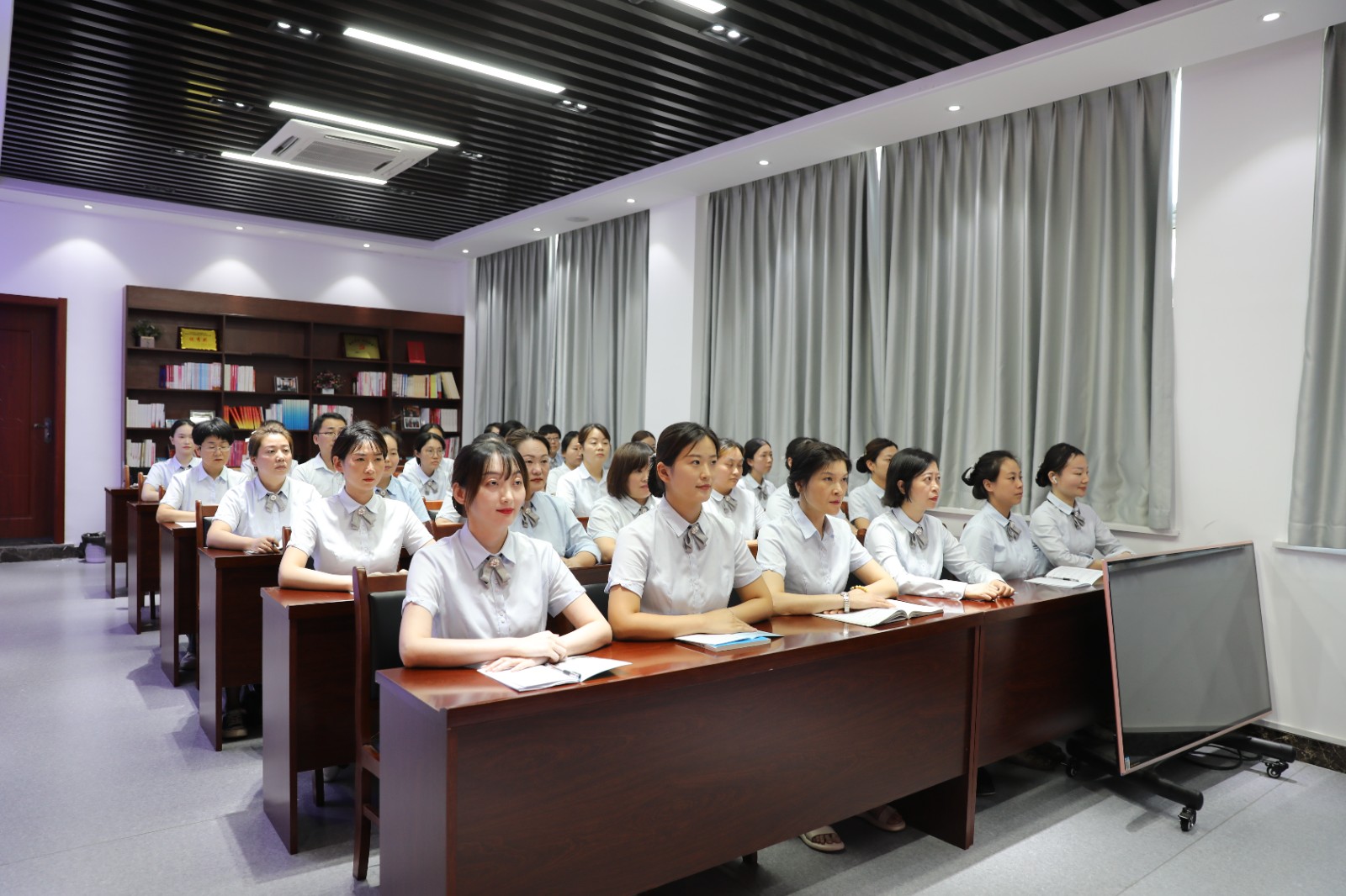 1692352069a940169.jpg 1692352069a940169.jpg