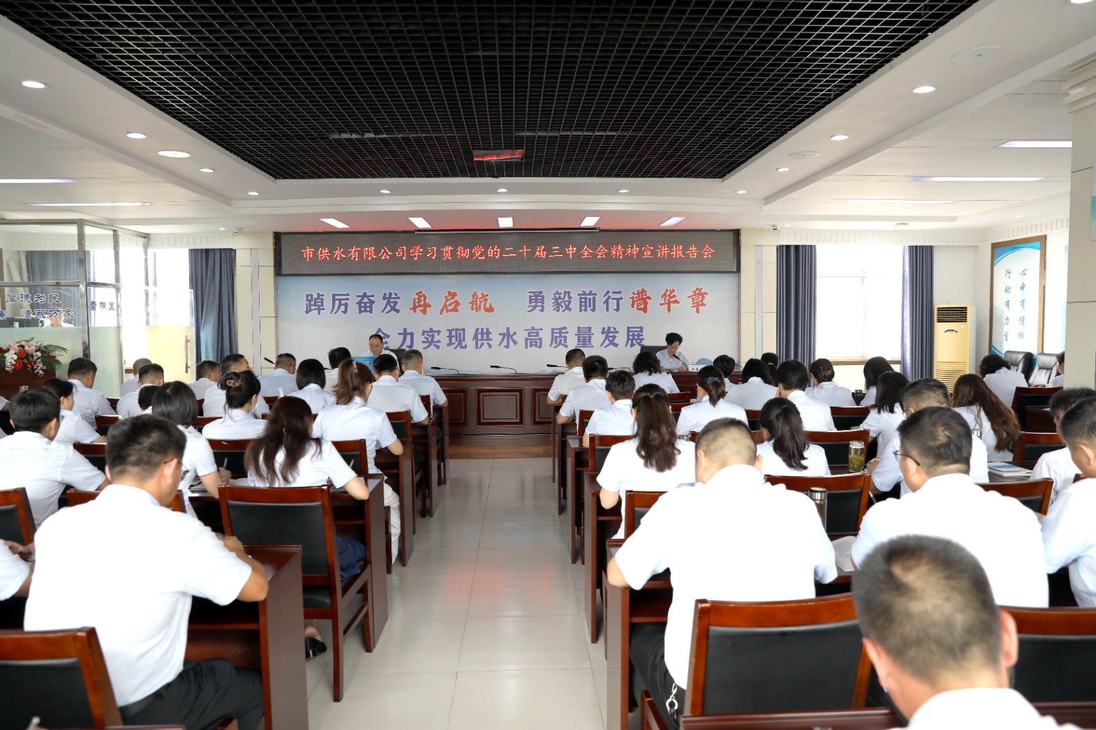 1725604860a230277.jpg 1725604860a230277.jpg